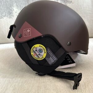 Salomon Spell Snowboarding helmet skiing, NWT